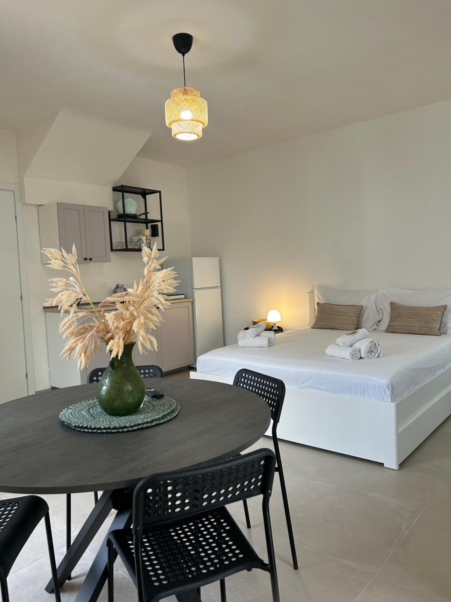 Anemos Apartments Марсала Экстерьер фото