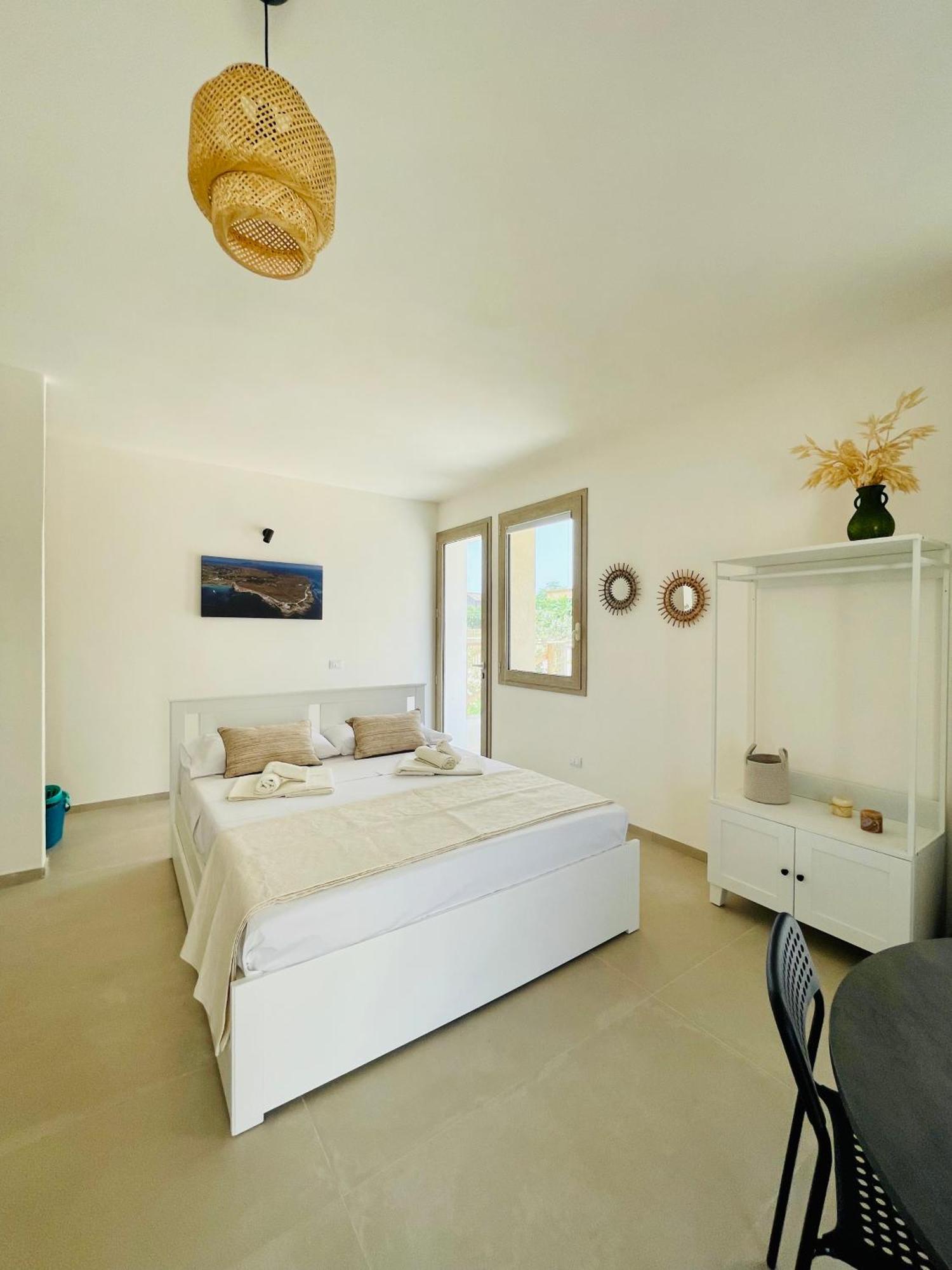 Anemos Apartments Марсала Экстерьер фото